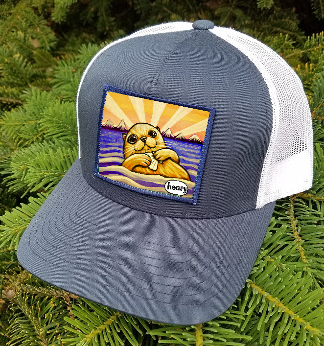 Otter With Clam Navy/White Trucker Hat